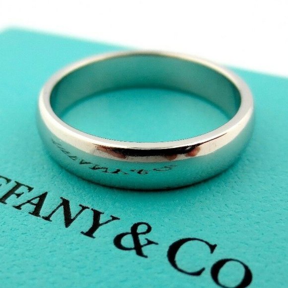 Lucida Platinum 4.5mm Wedding Engagement Eternity